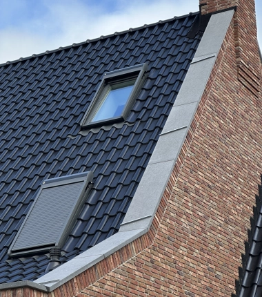 Natuurstenen muurafdekkers in Purmerend