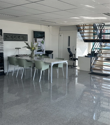 Showroom