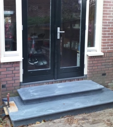 Natuurstenen deurdorpels op maat in Noord-Holland